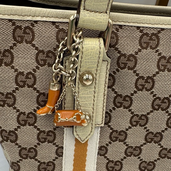 Gucci Brown and Cream Sherry Line Monogram Tote with Original Charms - Picture 3 of 17